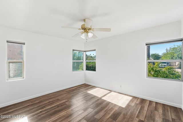 105 S Irving Avenue, Tucson, AZ 85711