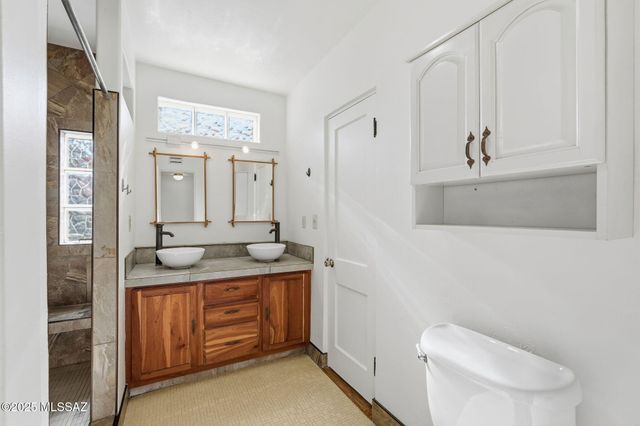 105 S Irving Avenue, Tucson, AZ 85711