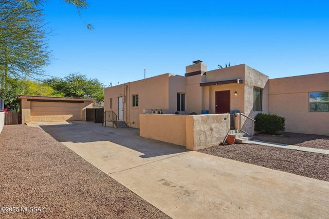 105 S Irving Avenue, Tucson, AZ 85711