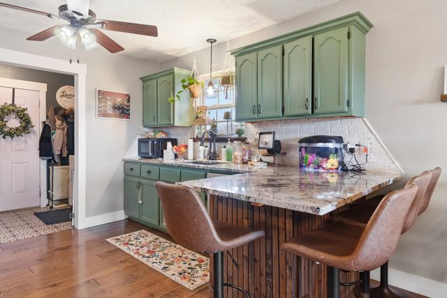 408 W Pine Street, Willard, MO 65781