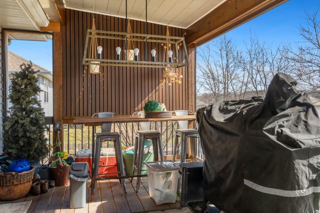 408 W Pine Street, Willard, MO 65781