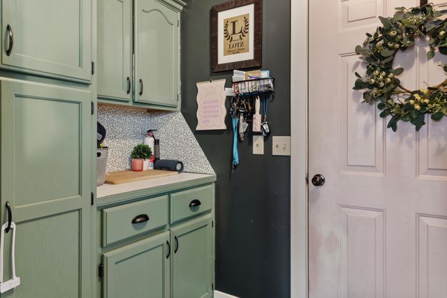 408 W Pine Street, Willard, MO 65781