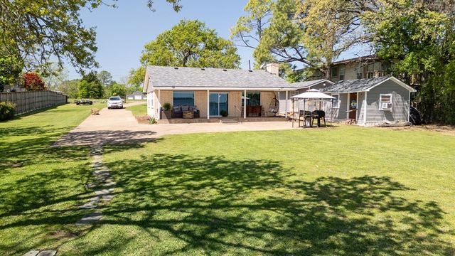 215 Rosemary Drive, Trinidad, TX 75163