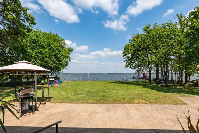 215 Rosemary Drive, Trinidad, TX 75163