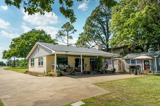 215 Rosemary Drive, Trinidad, TX 75163