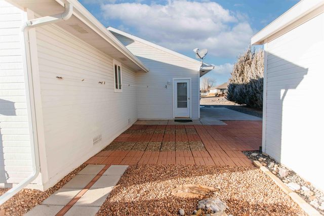 2806 Bluebell Court, Montrose, CO 81401