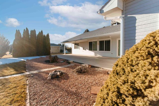 2806 Bluebell Court, Montrose, CO 81401