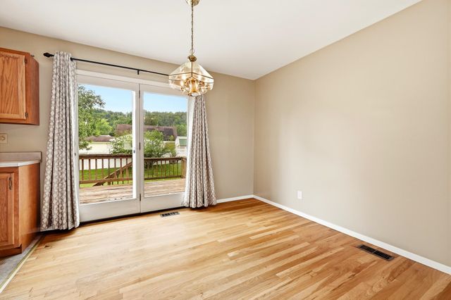 28 Nedra Drive, Barboursville, WV 25504