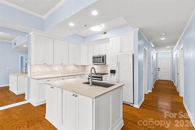 405 W 7th Street, Charlotte, NC 28202