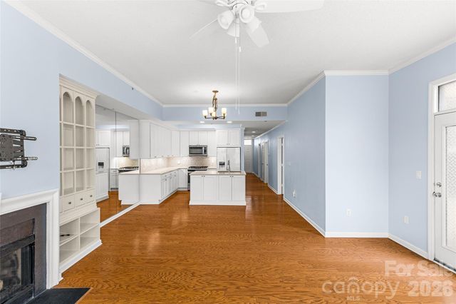 405 W 7th Street, Charlotte, NC 28202