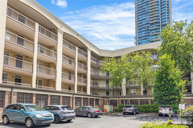 405 W 7th Street, Charlotte, NC 28202