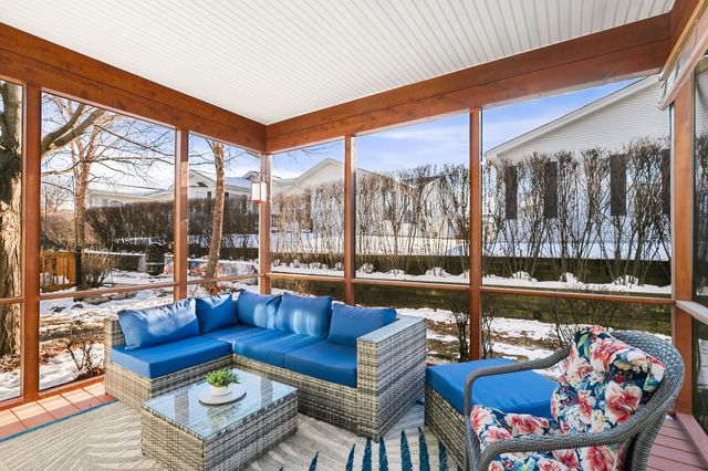 3123 Appaloosa Way, Grayslake, IL 60030