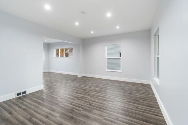 317 Orange Street, Jackson City, MI 49202