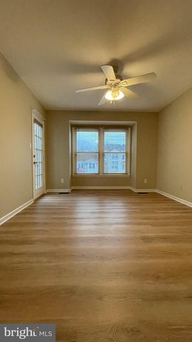 6002 RABBIT HILL CT, Centreville, VA 20121