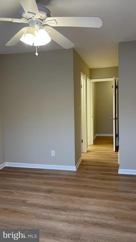 6002 RABBIT HILL CT, Centreville, VA 20121