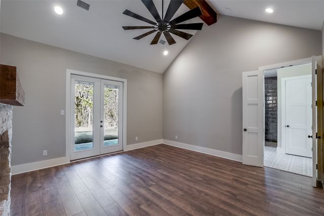 4031 Waters Edge Drive, Midlothian, TX 76065