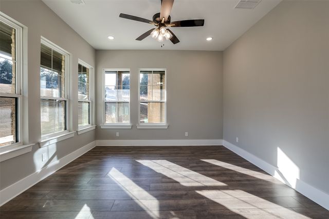 4031 Waters Edge Drive, Midlothian, TX 76065