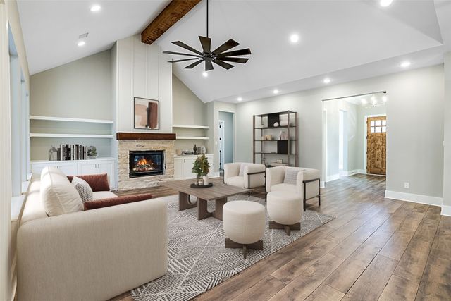 4031 Waters Edge Drive, Midlothian, TX 76065