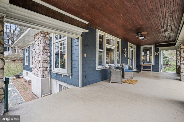 29 HAYWARD HTS, Glen Rock, PA 17327