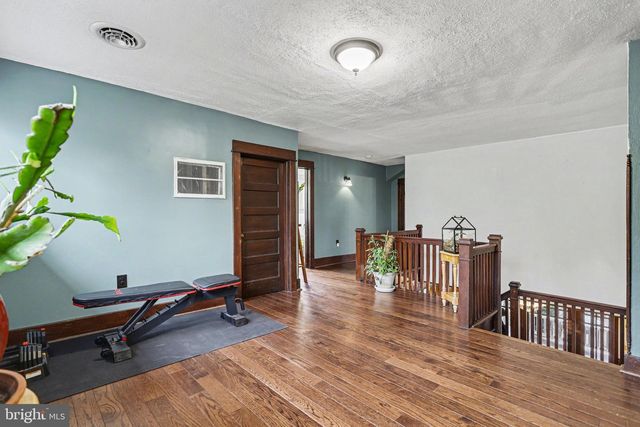 29 HAYWARD HTS, Glen Rock, PA 17327