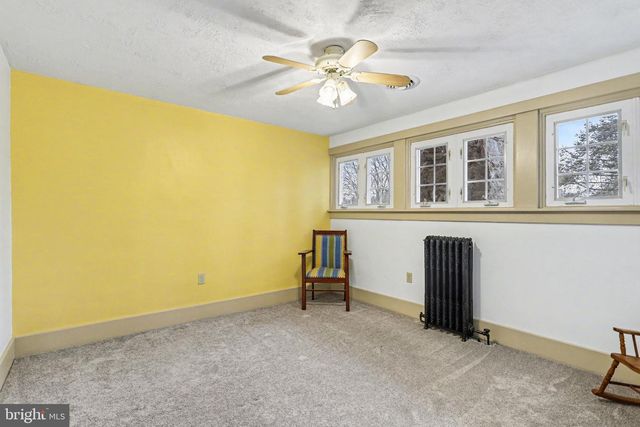 29 HAYWARD HTS, Glen Rock, PA 17327