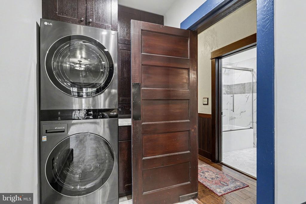 Image 13 of property listing at 29 HAYWARD HTS, Glen Rock, PA 17327