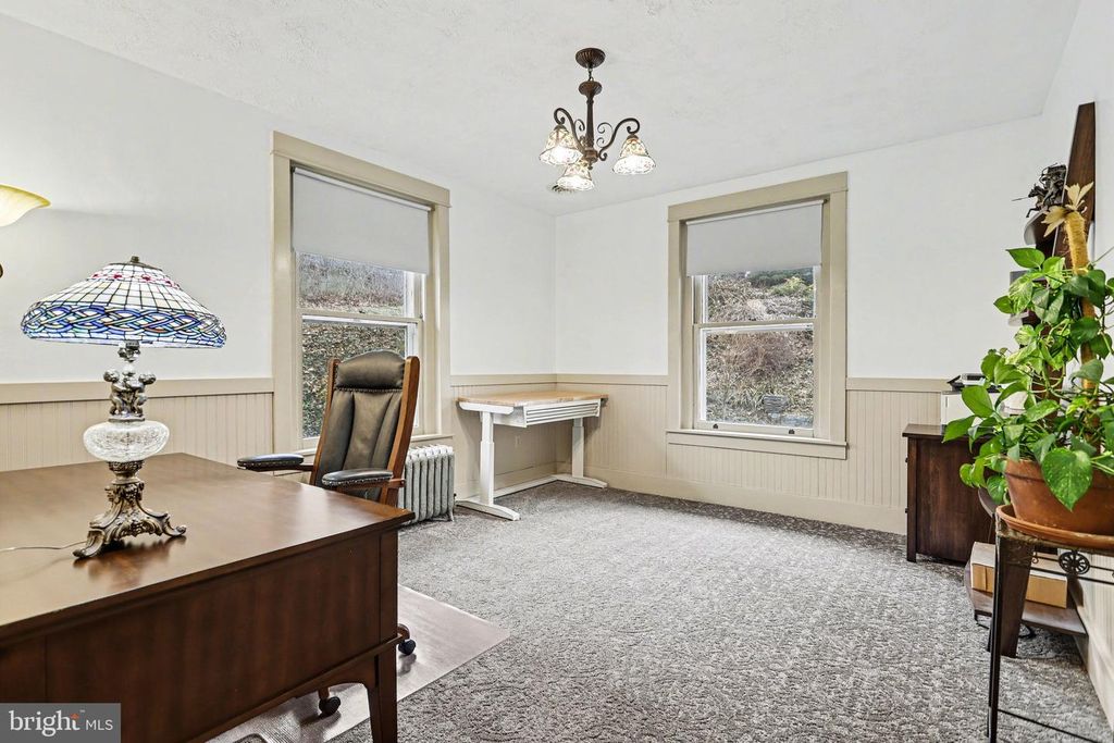 Image 14 of property listing at 29 HAYWARD HTS, Glen Rock, PA 17327