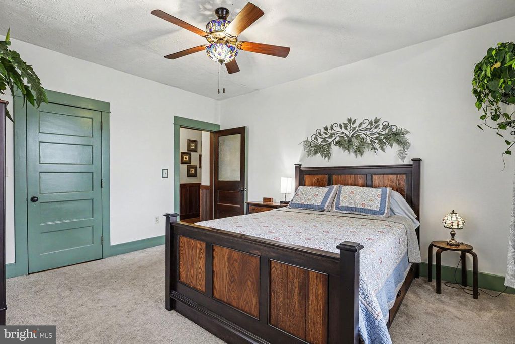 Image 17 of property listing at 29 HAYWARD HTS, Glen Rock, PA 17327