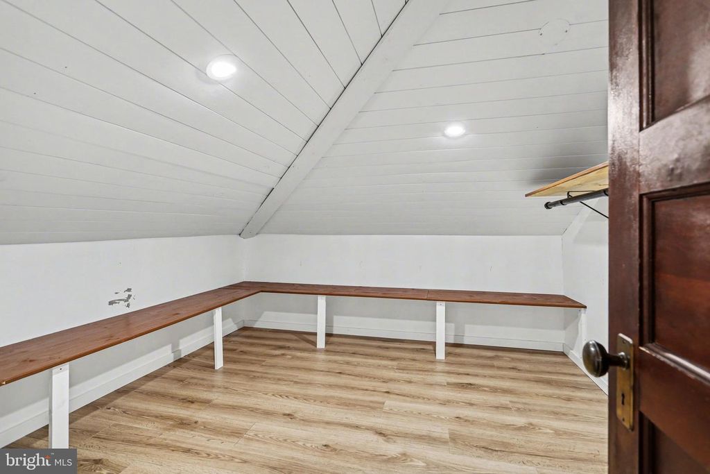 Image 28 of property listing at 29 HAYWARD HTS, Glen Rock, PA 17327