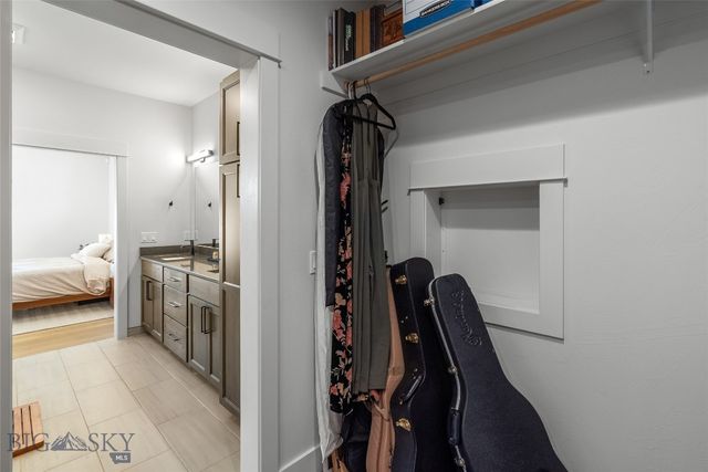 52 Dry Fly Lane, Bozeman, MT 59718