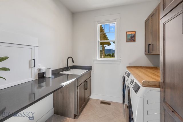 52 Dry Fly Lane, Bozeman, MT 59718