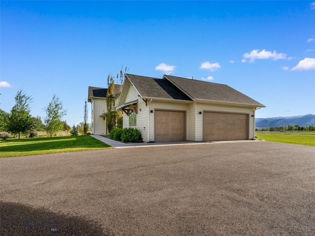 52 Dry Fly Lane, Bozeman, MT 59718