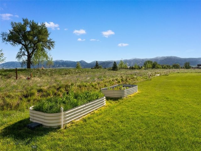 52 Dry Fly Lane, Bozeman, MT 59718