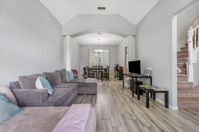 1869 Meyerwood Lane N, Flower Mound, TX 75028