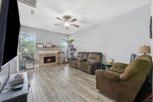 1869 Meyerwood Lane N, Flower Mound, TX 75028
