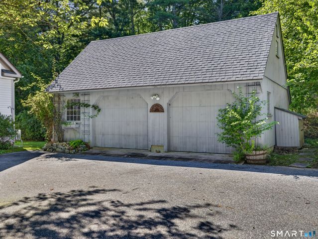 1221 Essex Road, Westbrook, CT 06498