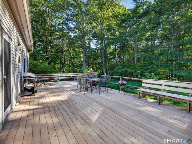 1221 Essex Road, Westbrook, CT 06498