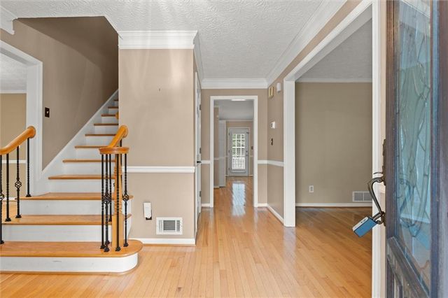 2185 Wenlok Trail NE, Marietta, GA 30066