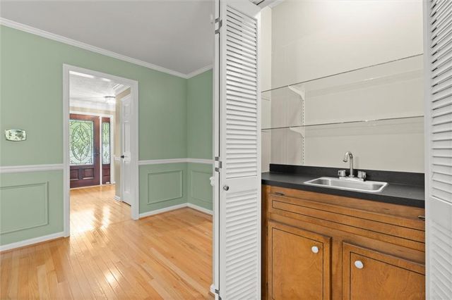 2185 Wenlok Trail NE, Marietta, GA 30066