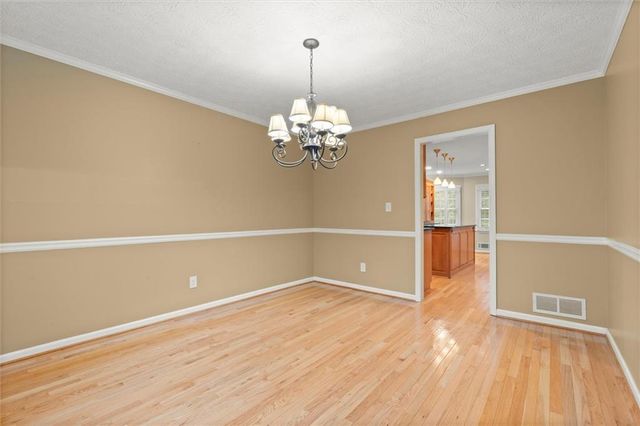 2185 Wenlok Trail NE, Marietta, GA 30066