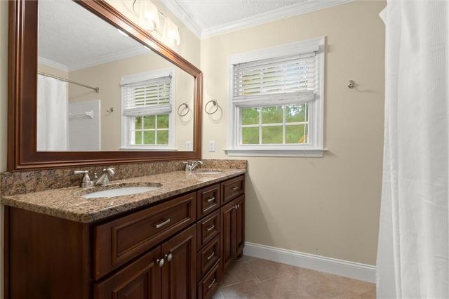 2185 Wenlok Trail NE, Marietta, GA 30066
