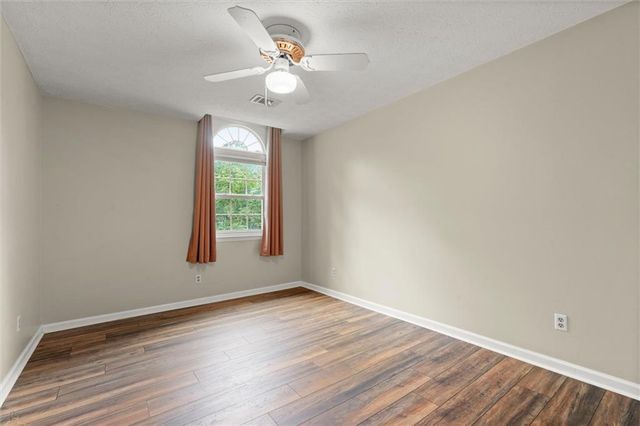 2185 Wenlok Trail NE, Marietta, GA 30066