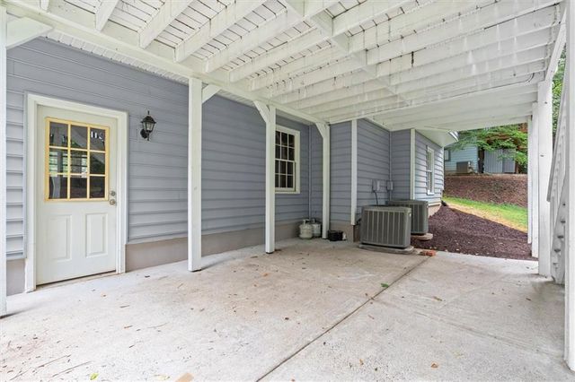 2185 Wenlok Trail NE, Marietta, GA 30066