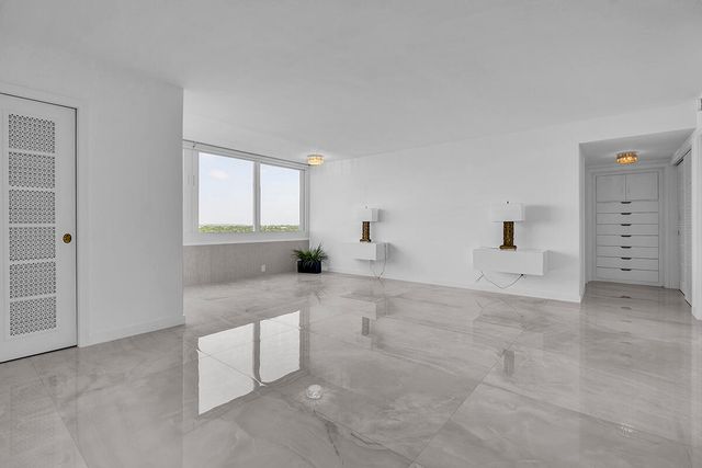 201 N Riverside Drive 802, Pompano Beach, FL 33062