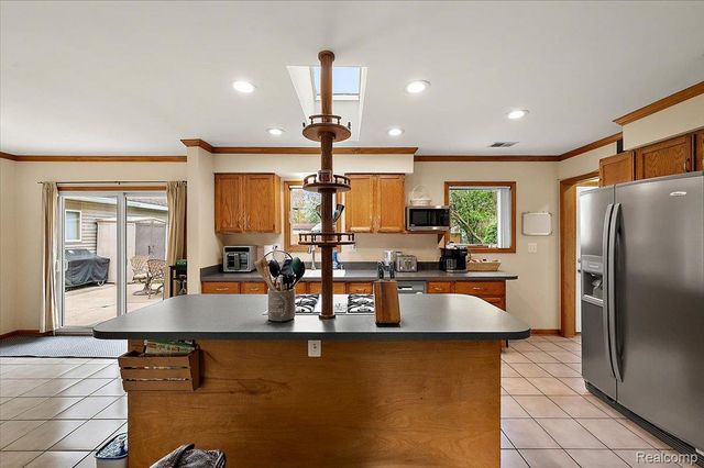 4550 Independence Drive, Independence Charter Township, MI 48346
