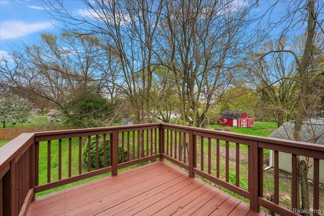 4550 Independence Drive, Independence Charter Township, MI 48346