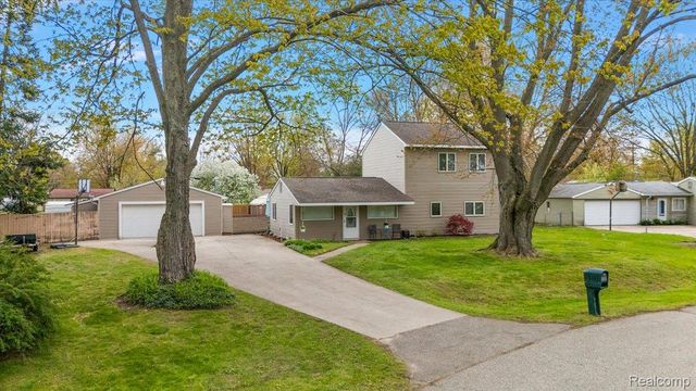 4550 Independence Drive, Independence Charter Township, MI 48346