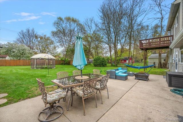 4550 Independence Drive, Independence Charter Township, MI 48346