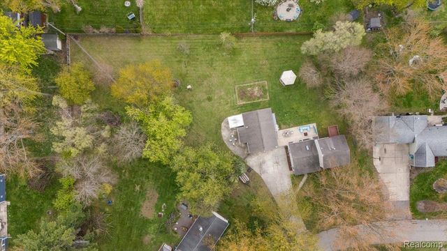 4550 Independence Drive, Independence Charter Township, MI 48346