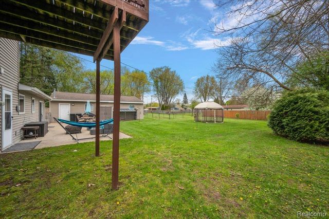 4550 Independence Drive, Independence Charter Township, MI 48346